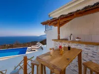 Недвижимость Семейный дом 180 м² Опация: 9