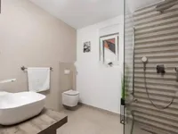 Недвижимость Семейный дом 180 м² Опация: 25