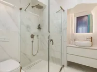 Недвижимость Трехкомнатная квартира Центр: 4