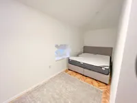 Недвижимость Трехкомнатная квартира, Центр: 13