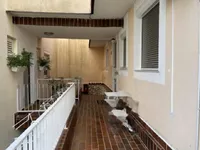 Недвижимость Двухкомнатная квартира в центре: 9