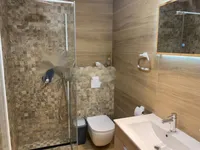 Недвижимость Двухкомнатная квартира в центре: 12