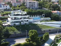 Недвижимость Коттедж 750 м², Центр, Опатия: 2