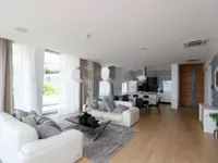 Недвижимость Коттедж 750 м², Центр, Опатия: 13