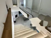 Недвижимость Семейный дом 328 м², Запад: 7