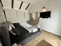 Недвижимость Семейный дом 328 м², Запад: 14