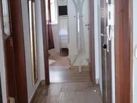 Недвижимость Трёхкомнатная квартира, Центр: 9