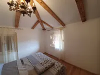 Недвижимость Двухкомнатная квартира, Центр: 6