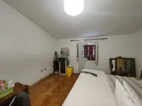 Недвижимость Двухкомнатная квартира, Центр: 7