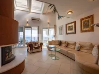 Недвижимость Семейный дом 500 м², Центр, Опатия: 3