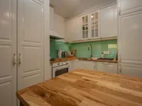 Недвижимость Двухкомнатная квартира в центре: 7