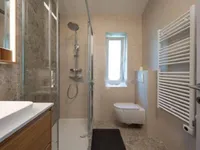 Недвижимость Двухкомнатная квартира в центре: 15