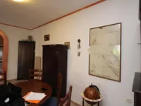 Недвижимость Двухкомнатная квартира, Центр: 8