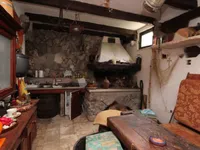 Недвижимость Двухкомнатная квартира, Центр: 13