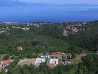 Недвижимость Семейный дом 400 м², Опатия: 3