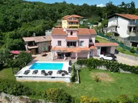 Недвижимость Семейный дом 500 м², Центр Опатии: 2