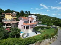 Недвижимость Семейный дом 500 м², Центр Опатии: 25