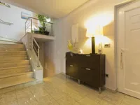 Недвижимость Семейный дом 550 м² в Центре: 9