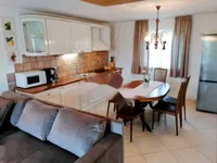 Недвижимость Семейный дом 550 м² в Центре: 17