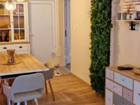 Недвижимость Двухкомнатная квартира в центре: 9