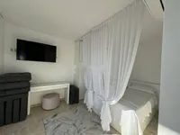 Недвижимость Семейный дом 241 м², Центр: 4