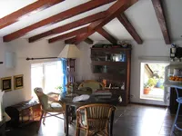 Недвижимость Трехкомнатная квартира, Опатия: 1