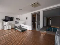 Недвижимость Семейный дом 600 м² в Центре: 20
