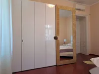 Недвижимость Трёхкомнатная квартира в Центре: 10