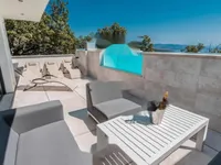 Недвижимость Семейный дом 250 м², Центр, Опатия: 15