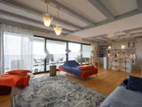 Недвижимость Четырехкомнатная квартира: 2