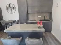 Недвижимость Двухкомнатная квартира, центр: 4