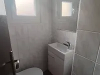 Недвижимость Двухкомнатная квартира, центр: 8