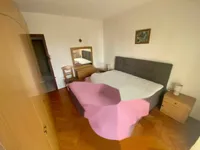 Недвижимость Семейный дом 470 м², Центр: 23