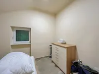 Недвижимость Трехкомнатная квартира, Центр: 8