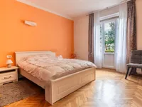 Недвижимость Четырехкомнатная квартира: 6