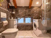 Недвижимость Четырехкомнатная квартира: 12