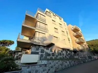 Недвижимость Семейный дом 2200 м² в центре: 5