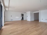 Недвижимость Четырехкомнатная квартира в центре Опатии: 6