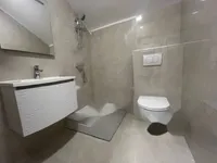 Недвижимость Четырёхкомнатная квартира, Центр: 15