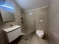 Недвижимость Четырёхкомнатная квартира, Центр: 16