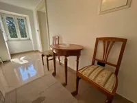 Недвижимость Двухкомнатная квартира в центре: 9