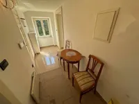 Недвижимость Двухкомнатная квартира в центре: 10