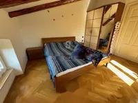 Недвижимость Двухкомнатная квартира в центре: 13