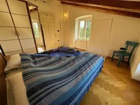 Недвижимость Двухкомнатная квартира в центре: 14