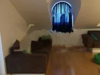 Недвижимость Трехкомнатная квартира в центре: 1