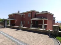 Недвижимость Дом в районе Побри, Опатия: 1