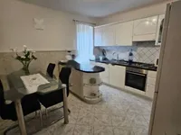 Недвижимость Трёхкомнатная квартира, Центр: 4