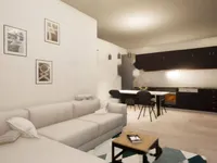 Недвижимость Трёхкомнатная квартира в центре: 18