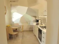 Недвижимость Двухкомнатная квартира, центр: 15