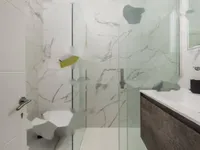 Недвижимость Трехкомнатная квартира, центр: 24